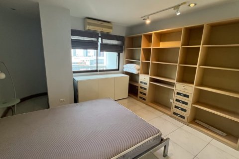 Condo à Watthana, Bangkok, Thaïlande, 2 chambres № 200948 - photo 12