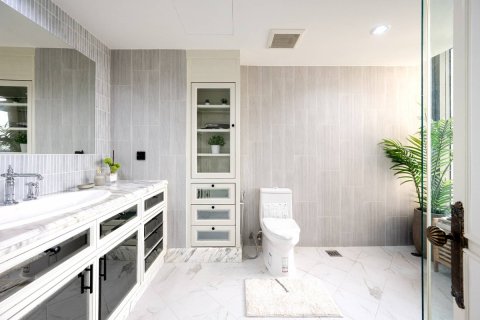 Condo à Bangkok, Thaïlande, 2 chambres  № 180560 - photo 30