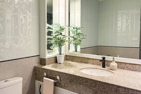Condo à Bangkok, Thaïlande, 3 chambres  № 180561 - photo 10