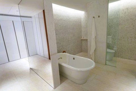 Duplex in Bangkok, Thailand 3 bedrooms № 180555 - photo 23