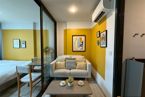 Condo in Bangkok, Thailand, 1 bedroom  № 185644 - photo 3