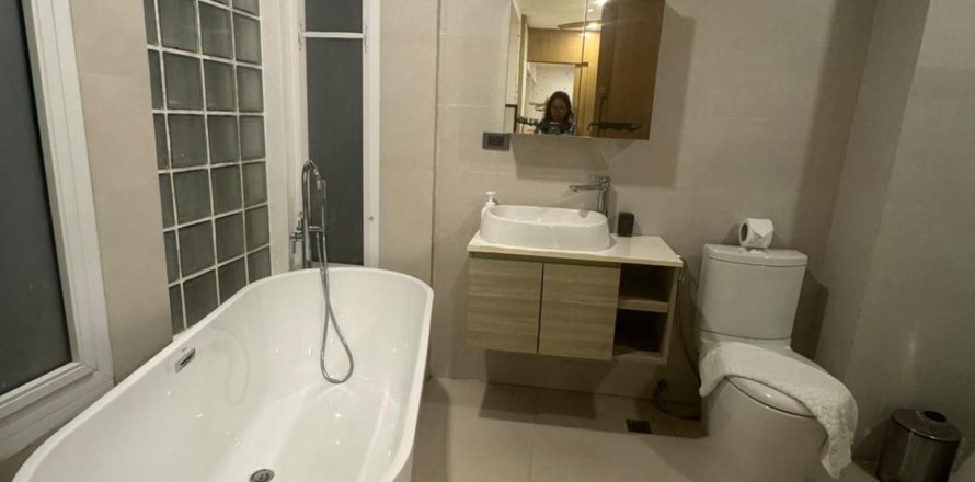 Condo à Kathu, Thaïlande, 2 chambres № 173773