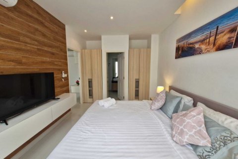 Студия в кондо в Пхукете, Таиланд № 164076 - фото 2