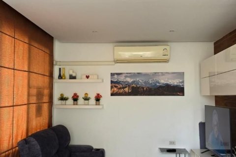 Studio dans le Condo à Phuket, Thaïlande  № 164076 - photo 7