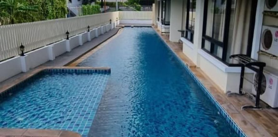 Studio dans le Condo à Phuket, Thaïlande  № 164076