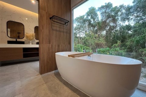 Villa in Phuket, Thailand 3 bedrooms № 164077 - photo 5