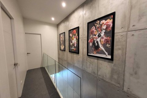 Villa in Phuket, Thailand 3 bedrooms № 164077 - photo 7