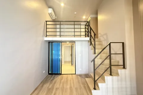 Студия в кондо в Ваттхане, Бангкок, Таиланд № 164082