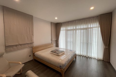 Дом в Лат Крабанге, Бангкок, Таиланд с 3 спальнями № 164080 - фото 5