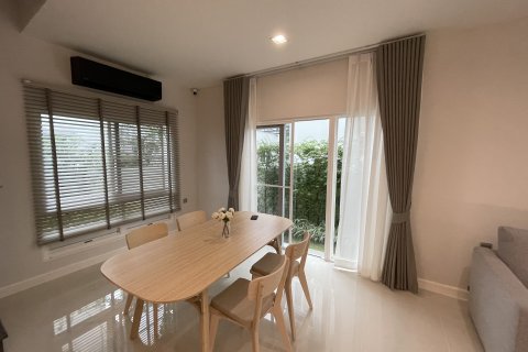 Дом в Лат Крабанге, Бангкок, Таиланд с 3 спальнями № 164080 - фото 4