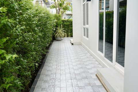 Дом в Лат Крабанге, Бангкок, Таиланд с 3 спальнями № 164080 - фото 8