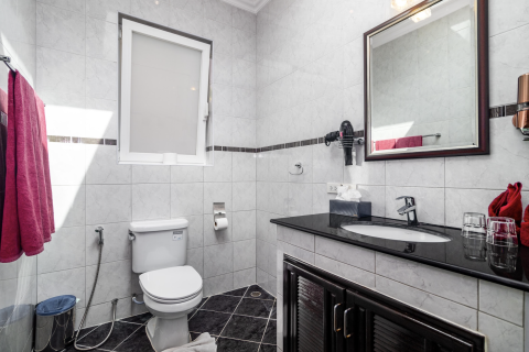 Villa in Phuket, Thailand 3 bedrooms № 169269 - photo 22