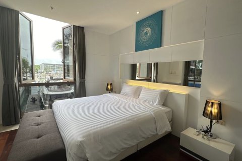 Condo in Phuket, Thailand, 2 bedrooms  № 169268 - photo 3