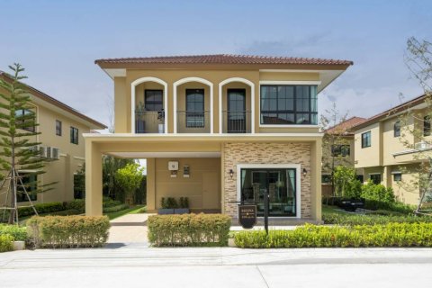 Villa in Hua Hin, Thailand 4 bedrooms № 176835 - photo 2