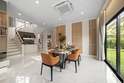 Villa in Hua Hin, Thailand 4 bedrooms № 176835 - photo 8