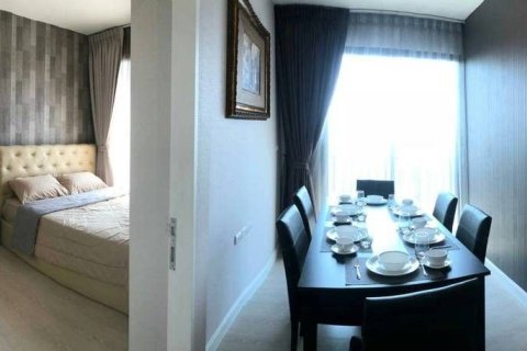 Condo à Huai Khwang, Bangkok, Thaïlande, 3 chambres  № 158510 - photo 4