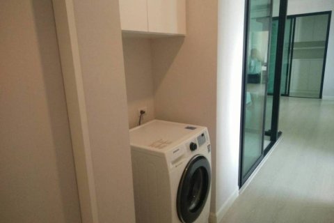 Condo à Huai Khwang, Bangkok, Thaïlande, 3 chambres  № 158510 - photo 13