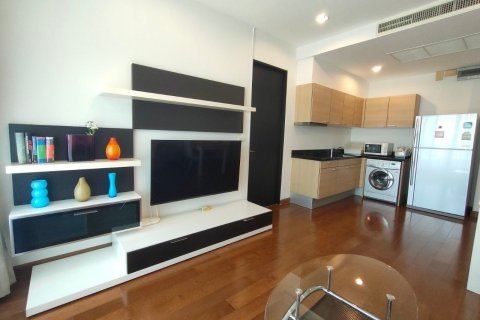 Studio in the Condo in Pathum Wan, Bangkok, Thailand  № 158505 - photo 5