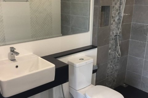 Townhouse à Bang Kaeo, Thaïlande 4 chambres № 158508 - photo 7