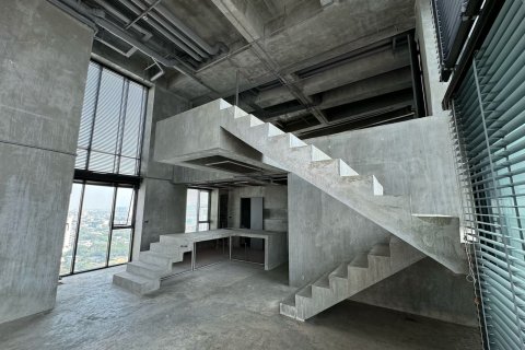 Penthouse in Watthana, Bangkok, Thailand 4 bedrooms № 158509 - photo 4