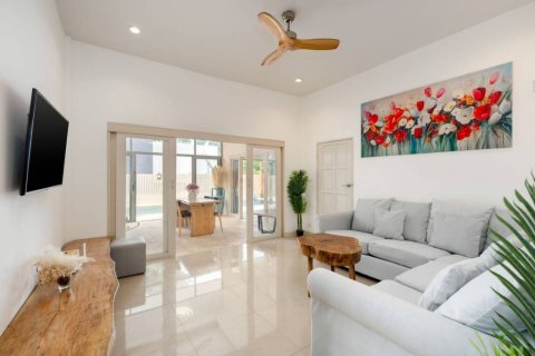 Вилла в Сураттхани, Таиланд с 3 спальнями  № 172849 - фото 4