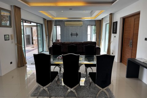 Вилла в Пхукете, Таиланд с 4 спальнями  № 135999 - фото 12