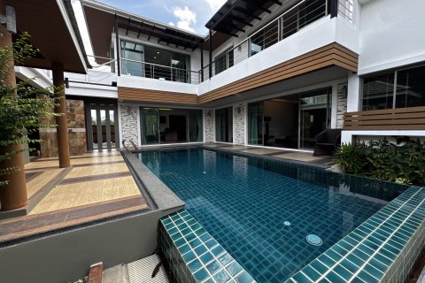 Вилла в Пхукете, Таиланд с 4 спальнями  № 135999 - фото 1