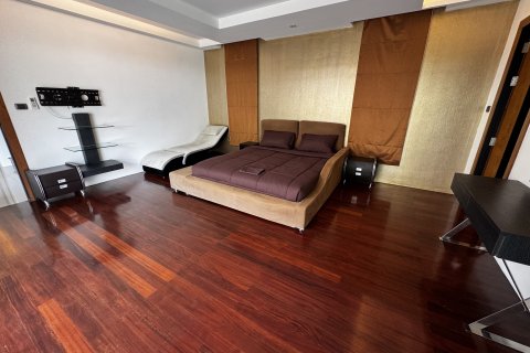 Вилла в Пхукете, Таиланд с 4 спальнями  № 135999 - фото 18