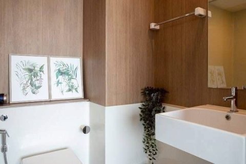 Condo in Sathon, Bangkok, Thailand, 2 bedrooms  № 135997 - photo 12