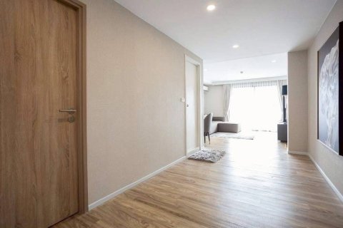 Condo in Sathon, Bangkok, Thailand, 2 bedrooms  № 135997 - photo 7