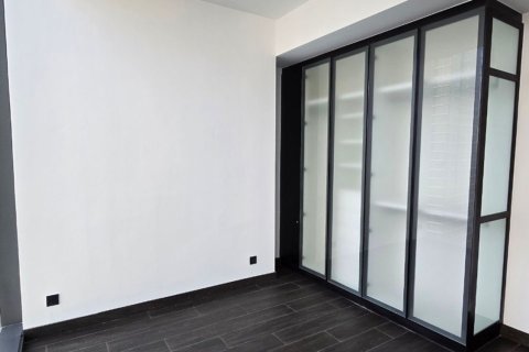 Condo in Bang Rak, Bangkok, Thailand, 2 bedrooms № 135998 - photo 3