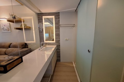 Студия в кондо в Хуа Хине, Таиланд № 136001 - фото 4
