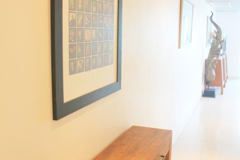 Condo in Phuket, Thailand, 2 bedrooms № 159441 - photo 28