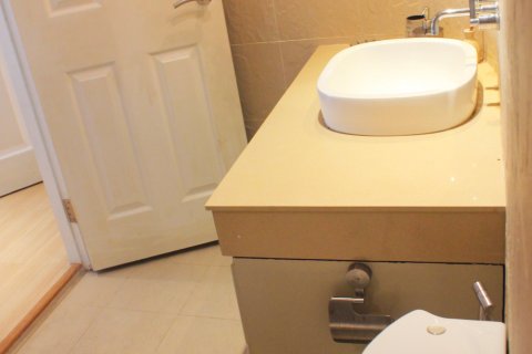 Condo in Phuket, Thailand, 2 bedrooms № 159441 - photo 25