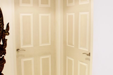 Condo in Phuket, Thailand, 2 bedrooms № 159441 - photo 27