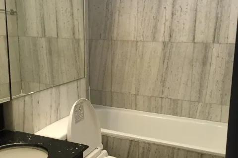 Студия в кондо в Банг Раке, Бангкок, Таиланд № 159435 - фото 6