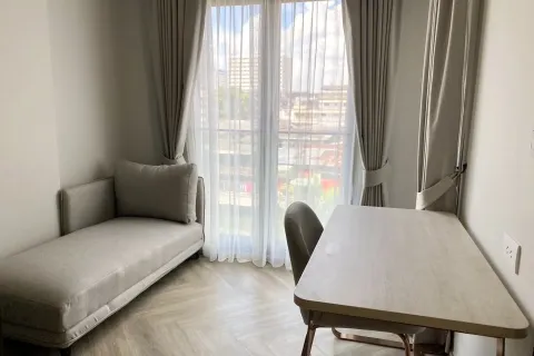 Studio in the Condo in Watthana, Bangkok, Thailand  № 159438 - photo 4