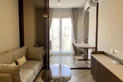 Studio in the Condo in Watthana, Bangkok, Thailand  № 159438 - photo 1