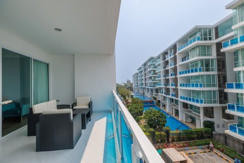 Condo in Hua Hin, Thailand, 2 bedrooms № 157221 - photo 8