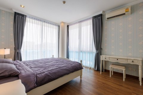 Condo in Hua Hin, Thailand, 2 bedrooms № 157221 - photo 4