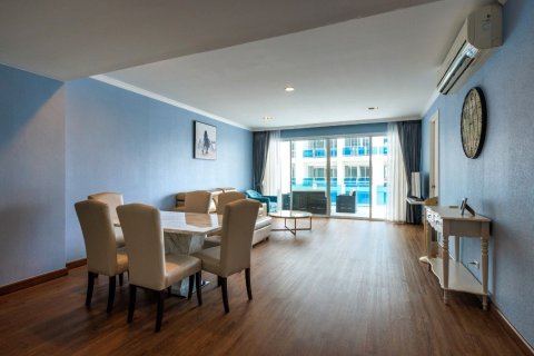 Condo in Hua Hin, Thailand, 2 bedrooms № 157221 - photo 2