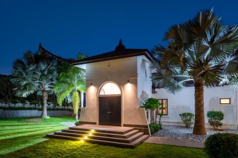 Вилла в Хуа Хине, Таиланд с 5 спальнями № 157222 - фото 4