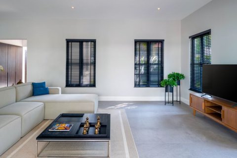 Вилла в Хуа Хине, Таиланд с 5 спальнями № 157222 - фото 16