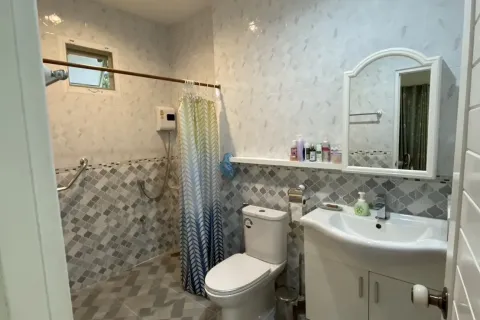 House in Chiang Mai, Thailand 3 bedrooms № 157224 - photo 29