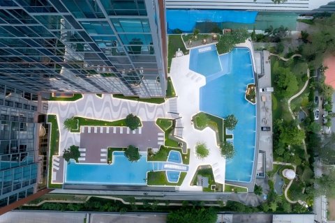 Condominio de 3 dormitorios en Bangkok, Tailandia № 233624 - foto 15