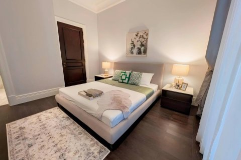 Condo in Bangkok, Thailand, 3 bedrooms № 233620 - photo 19