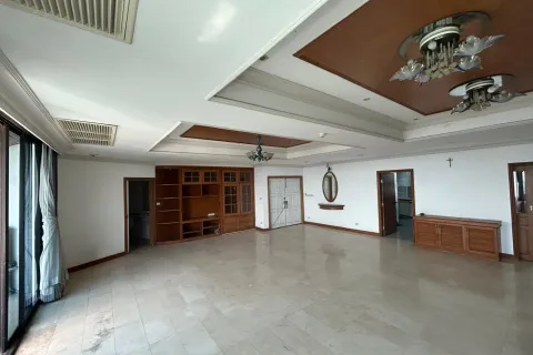 Кондоминиум с 3 спальнями в Ян Наве, Бангкок, Таиланд № 170770 - фото 2