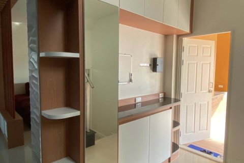 Maison à Saraphi, Thaïlande 3 chambres № 170767 - photo 6