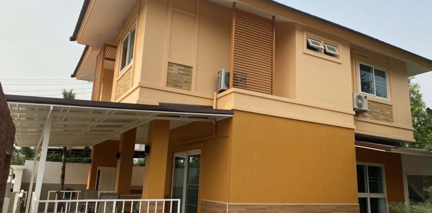 Maison à Saraphi, Thaïlande 3 chambres № 170767