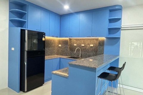 Maison à Saraphi, Thaïlande 3 chambres № 170767 - photo 11